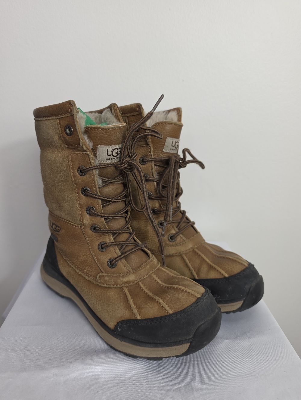 UGG Brown Lace-Up Shearling Winter Boots